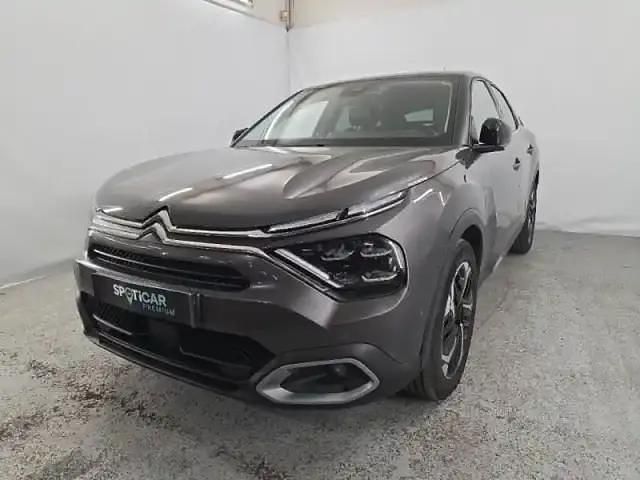 Gris Occasion 2023 Citroën C4 PureTech Berline | 17 990 € (Prix assez cher) - Image 1/4