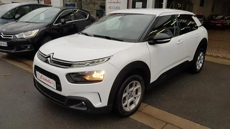Blanc Occasion 2020 Citroën C4 PureTech Berline | 14 500 € (Prix juste) - Image 1/4