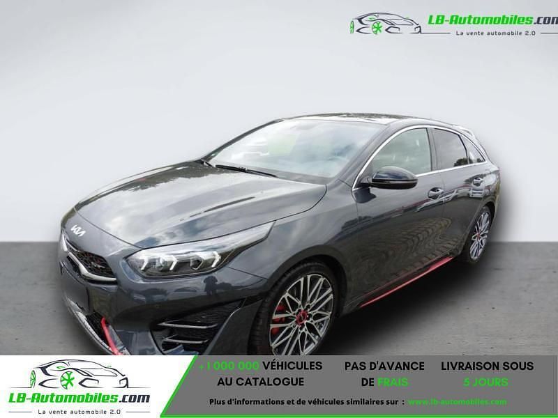 Utilisé 2022 Kia ProCeed 2 Citadine | 31 300 € (Prix juste) - Image 1/4