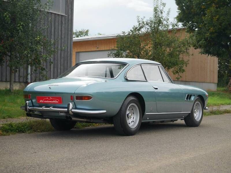 Occasion Ferrari 330 300 ch (220 kW) 1967 Bleu Coupé