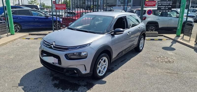 Occasion 2018 Citroën C4 PureTech Berline | 4 500 € (Super prix) - Image 1/4