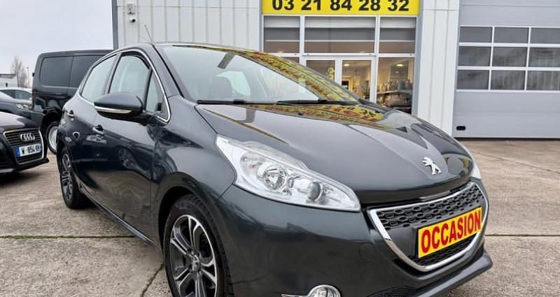 Gris Occasion 2012 Peugeot 208 Allure Citadine | 8 590 € (Prix juste) - Image 1/4