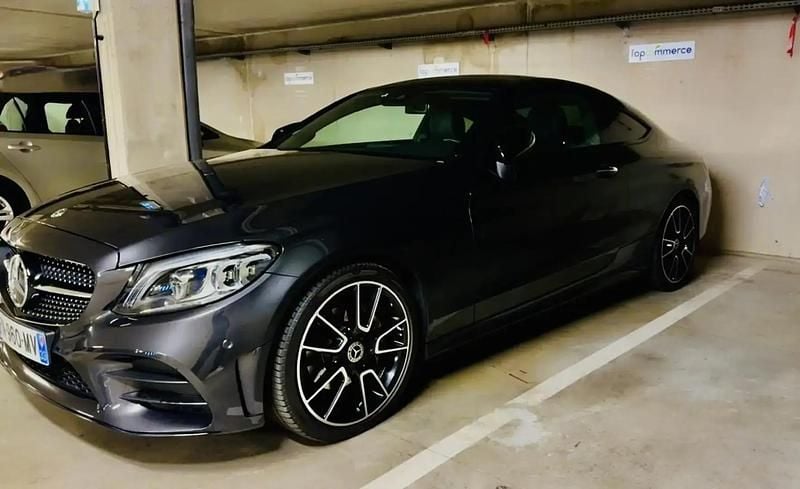 Gris Utilisé 2020 Mercedes C220 AMG line Coupé | 30 800 € (Bon prix) - Image 1/4