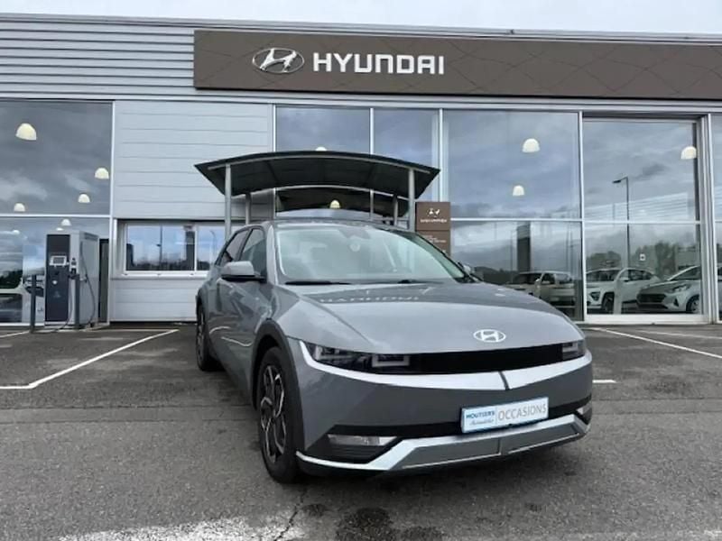 Gris Utilisé 2023 Hyundai Ioniq 5 SUV | 26 990 € - Image 1/4