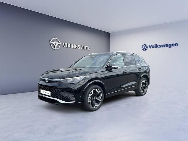 Utilisé 2025 VW Tiguan R-line Edition SUV | 52 490 € (Super prix) - Image 1/4