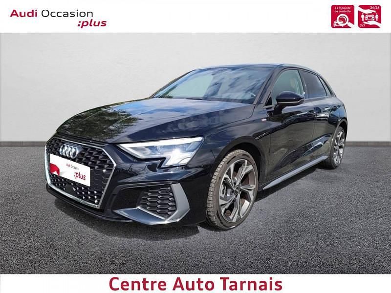 Utilisé 2023 Audi A3 Sportback S-Line Berline | 31 989 € (Prix juste) - Image 1/4