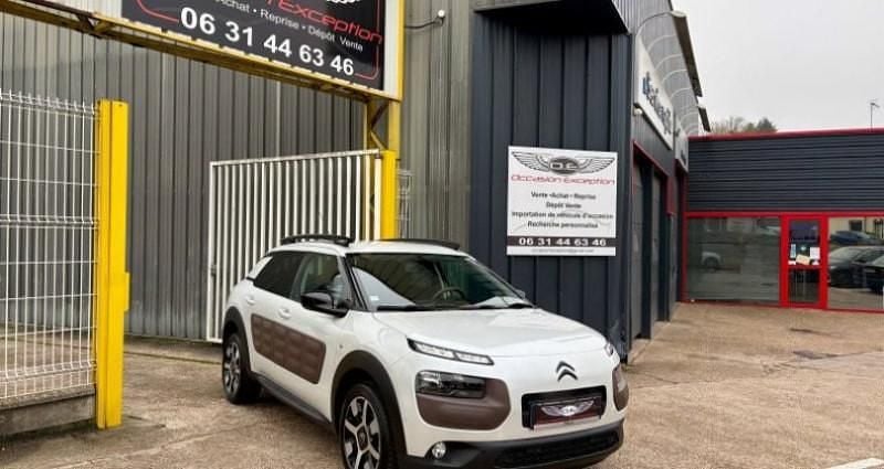 Occasion Citroën C4 Cactus Shine 100 ch (73 kW) 2015 Citadine
