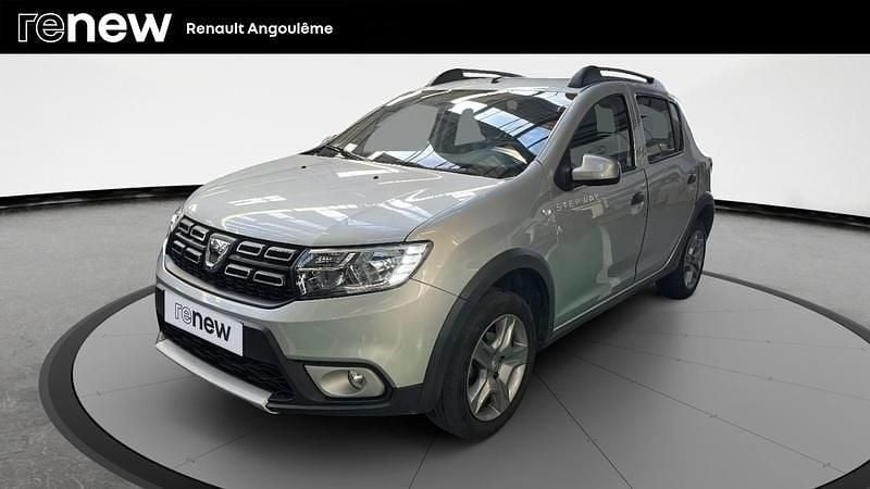 Gris Utilisé 2019 Dacia Sandero Comfort Citadine | 9 990 € (Bon prix) - Image 1/4
