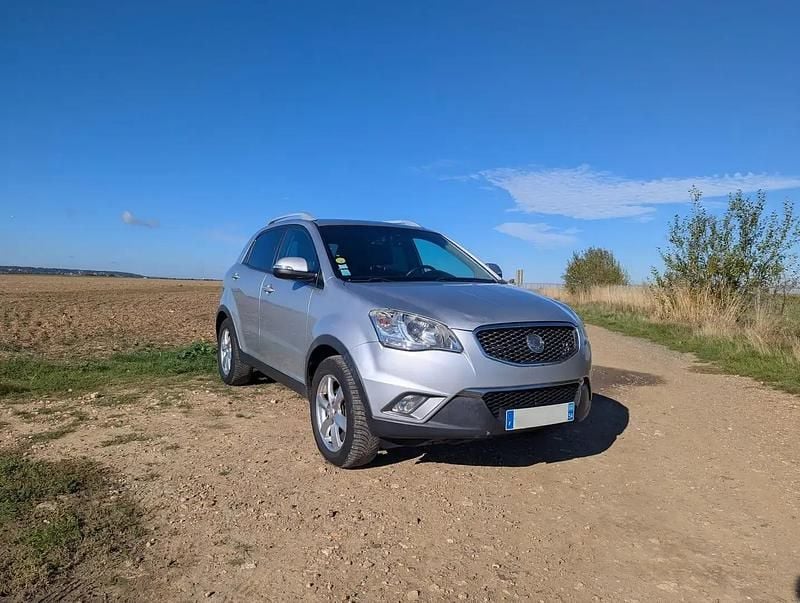 Gris Utilisé 2012 Ssangyong (KGM) Korando SUV | 5 000 € - Image 1/4