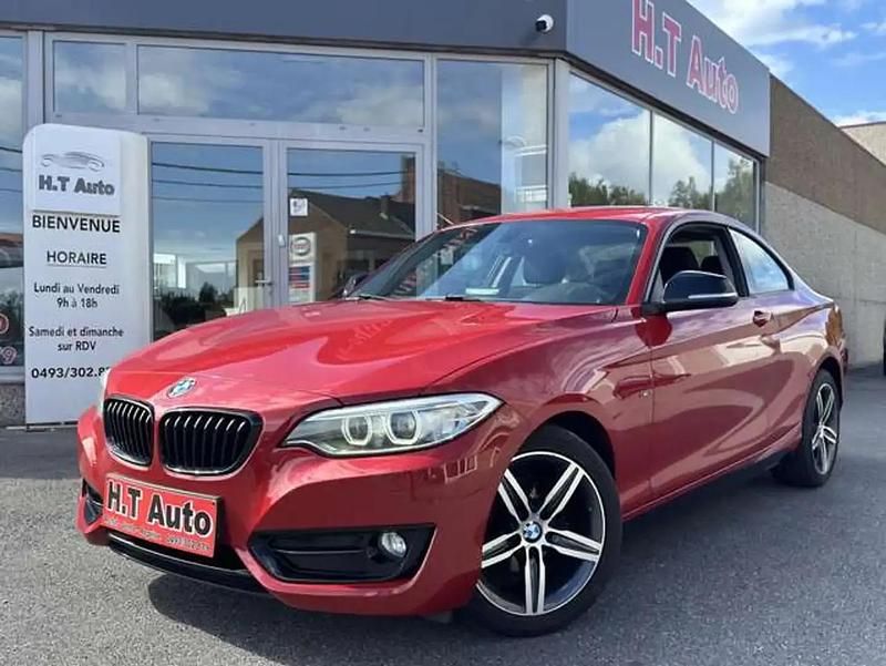 Rouge Occasion 2015 BMW 218 Sport Line Coupé | 12 499 € (Prix juste) - Image 1/4