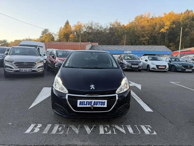 Utilisé 2016 Peugeot 208 Business-Line Citadine | 7 990 € (Bon prix) - Image 1/4