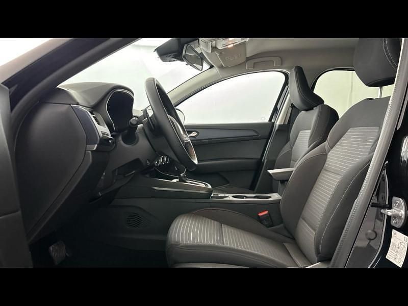Image 2/4