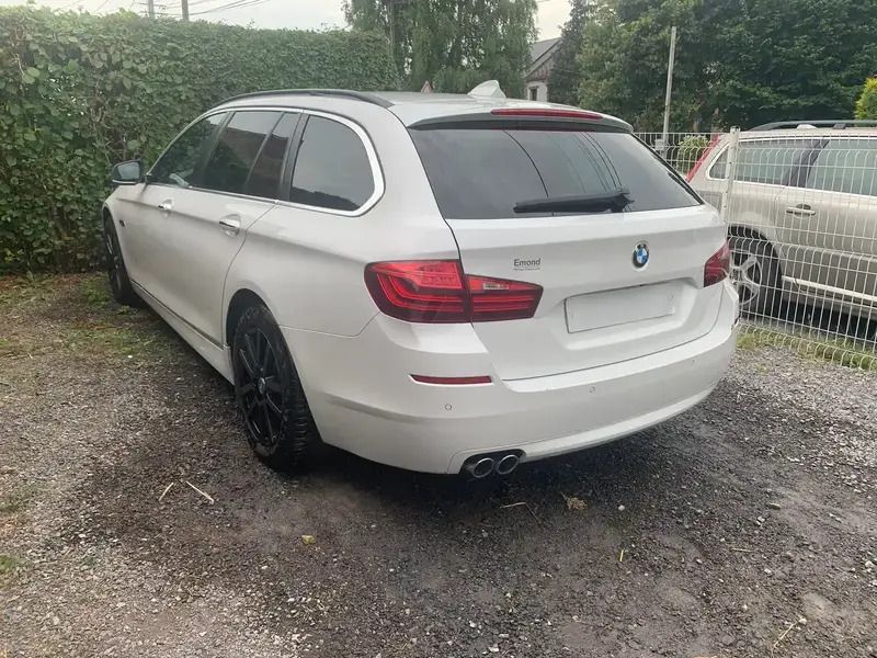 Blanc Utilisé 2013 BMW 520 Sport Line Break | 13 000 € (Bon prix) - Image 1/4