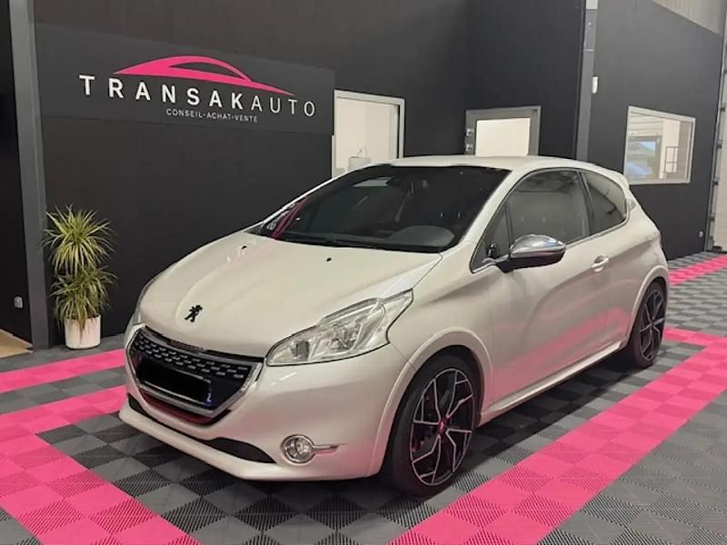 Gris Occasion 2014 Peugeot 208 GTi Citadine | 8 990 € (Prix juste) - Image 1/4