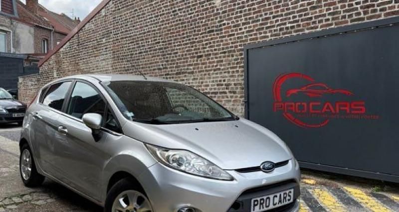 Gris Utilisé 2011 Ford Fiesta Citadine | 5 990 € (Prix cher) - Image 1/4