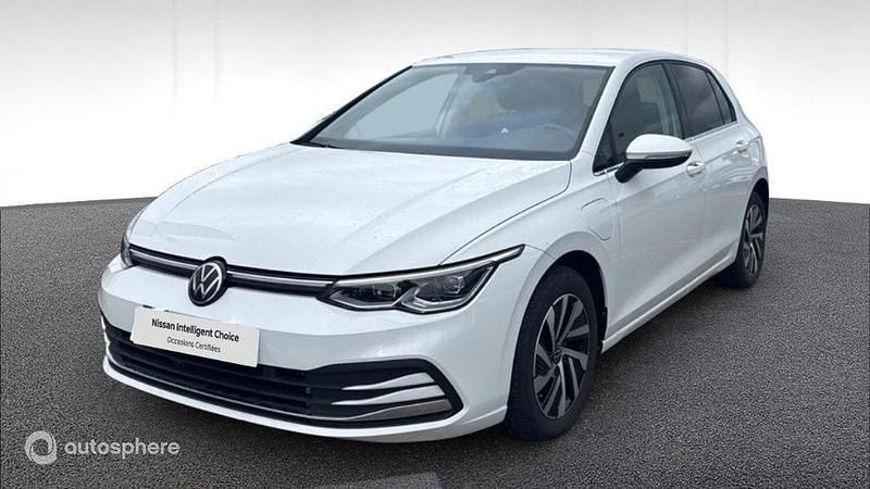 Blanc Utilisé 2023 VW Golf VIII Style Berline | 25 490 € (Prix juste) - Image 1/4