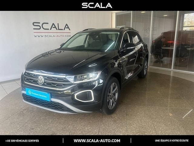 Utilisé 2025 VW T-Roc Edition SUV | 26 990 € (Prix juste) - Image 1/4