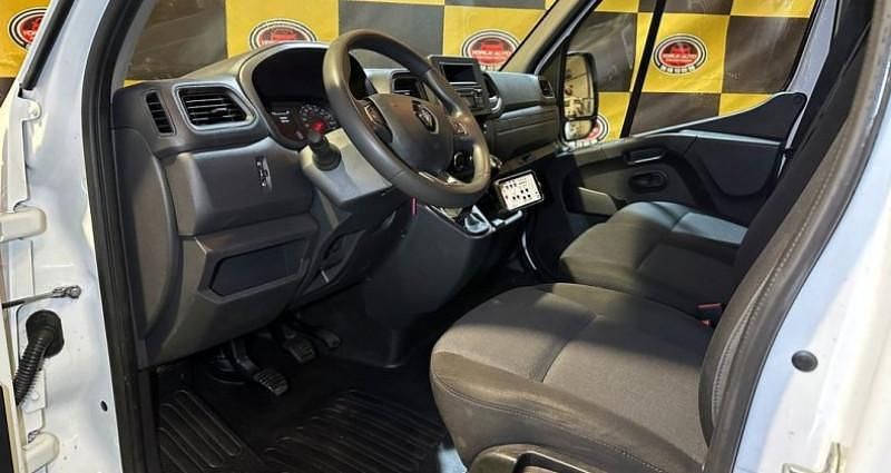 Occasion Renault Master 145 ch (106 kW) 2022 Monospace