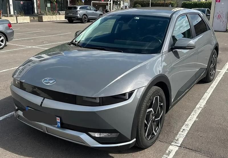 Gris Utilisé 2023 Hyundai Ioniq 6 Berline | 30 900 € (Bon prix) - Image 1/4