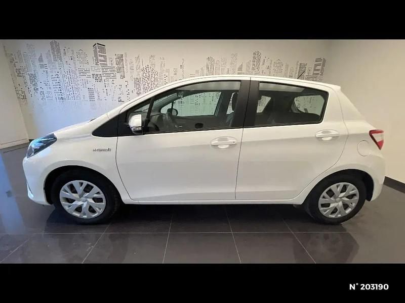 Occasion Toyota Yaris Hybrid Business Edition 100 ch (73 kW) 2019 Blanc Citadine