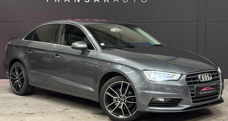 Gris Occasion 2014 Audi A3 Attraction Berline | 12 490 € (Prix assez cher) - Image 1/4