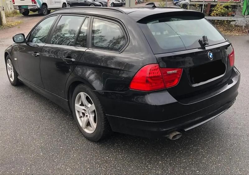 Utilisé 2010 BMW 316 Sport Line Break | 8 500 € - Image 1/4