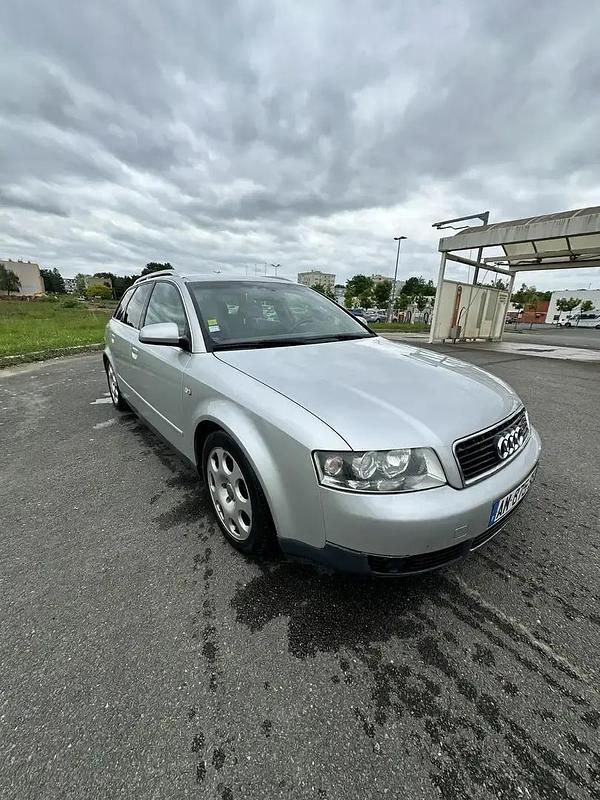 Utilisé 2002 Audi A4 Break | 2 800 € - Image 1/4