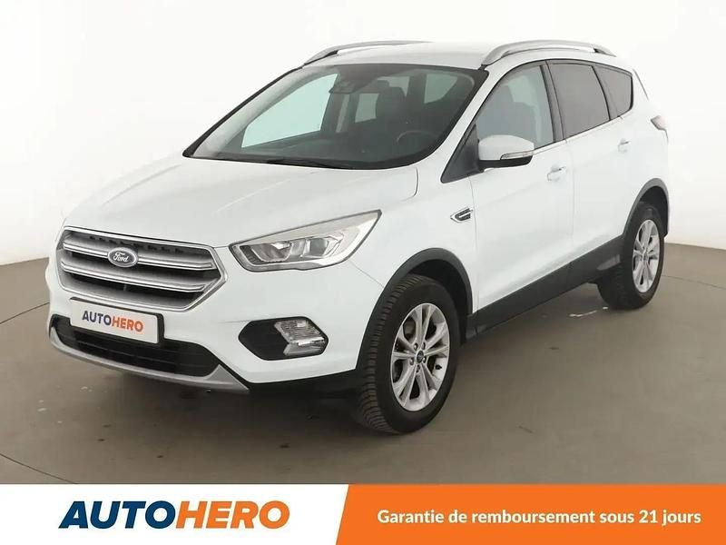Blanc Utilisé 2017 Ford Kuga Titanium SUV | 15 190 € (Prix assez cher) - Image 1/2