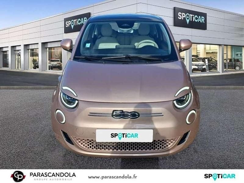 Occasion Fiat 500e La Prima 88 kW (120 ch) 2022 Rose gold métal Berline