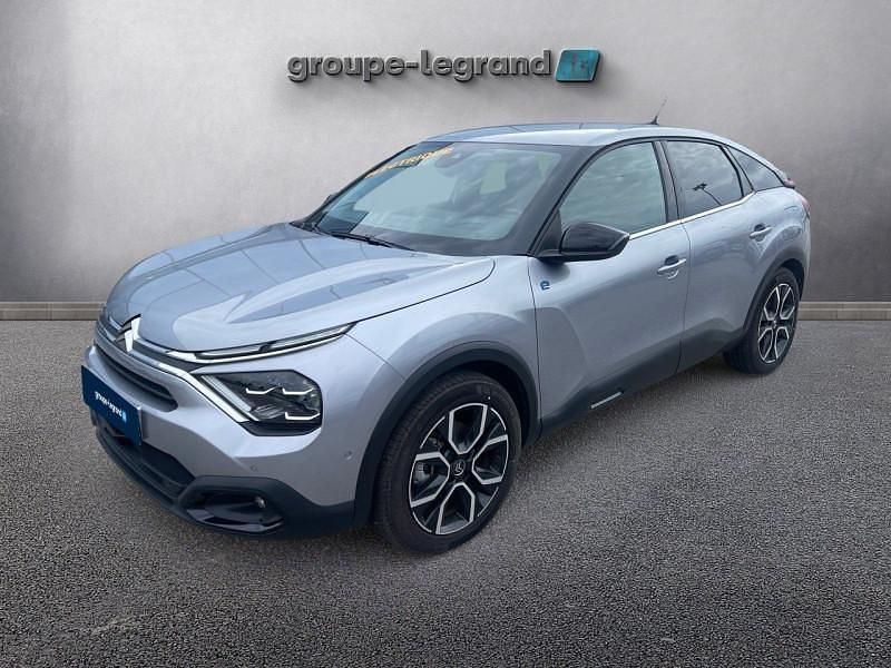 Utilisé 2022 Citroën e-C4 Shine Berline | 15 990 € (Prix juste) - Image 1/4