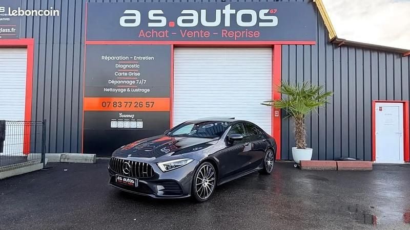 Noir Occasion 2021 Mercedes 220 AMG Berline | 41 990 € - Image 1/4