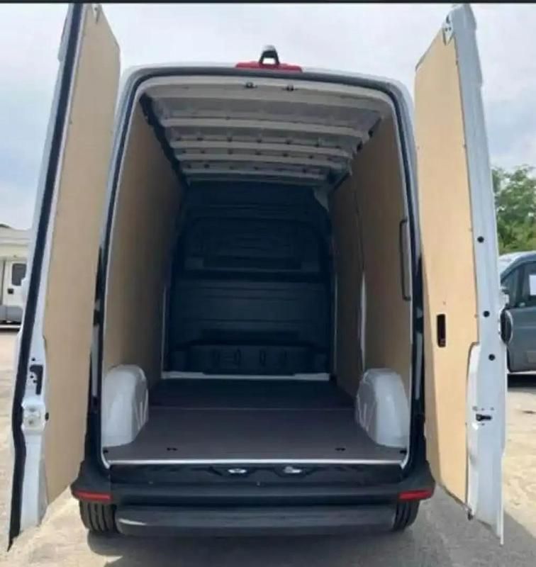 Blanc Occasion 2024 Mercedes E-Sprinter Van | 23 000 € - Image 1/4