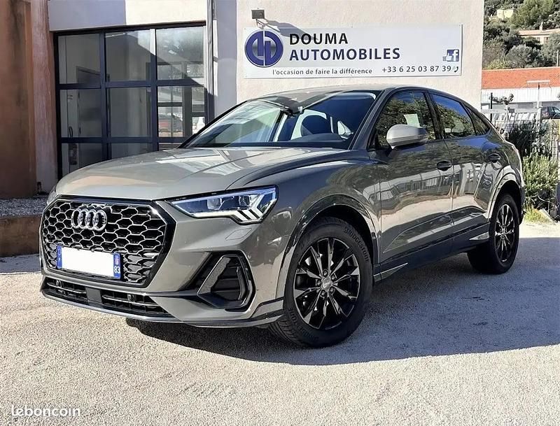 Gris Occasion 2020 Audi Q3 SUV | 34 990 € (Prix assez cher) - Image 1/4