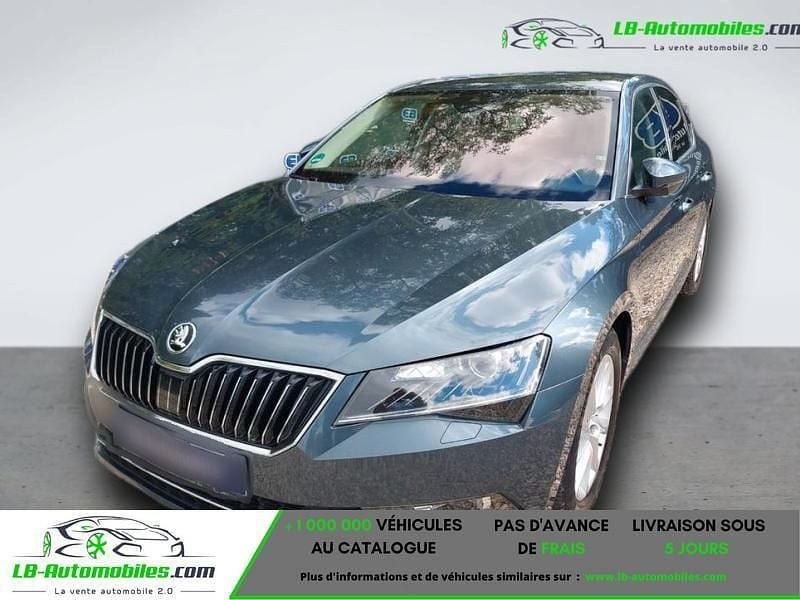 Utilisé 2017 Skoda Superb Berline | 21 900 € (Prix juste) - Image 1/4
