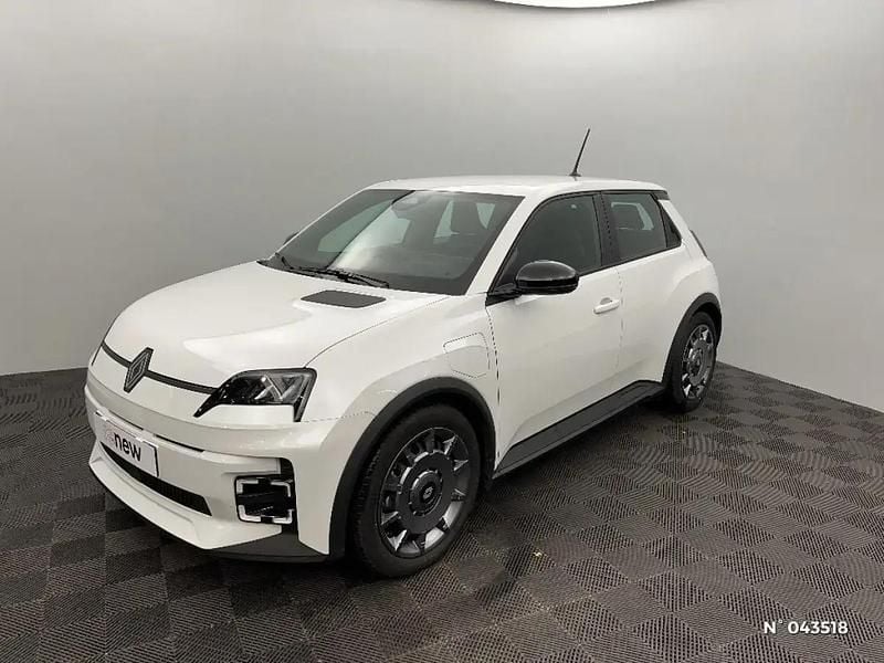 Blanc Utilisé 2025 Renault R5 Evolution Citadine | 25 490 € (Super prix) - Image 1/4