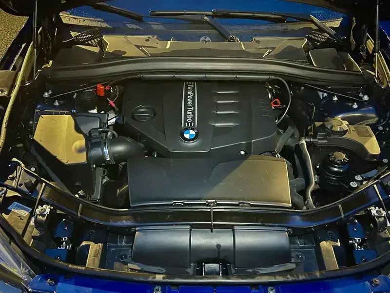 Image 2/4