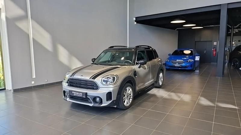 Utilisé 2023 Mini Cooper Essential Citadine | 26 990 € (Prix juste) - Image 1/4
