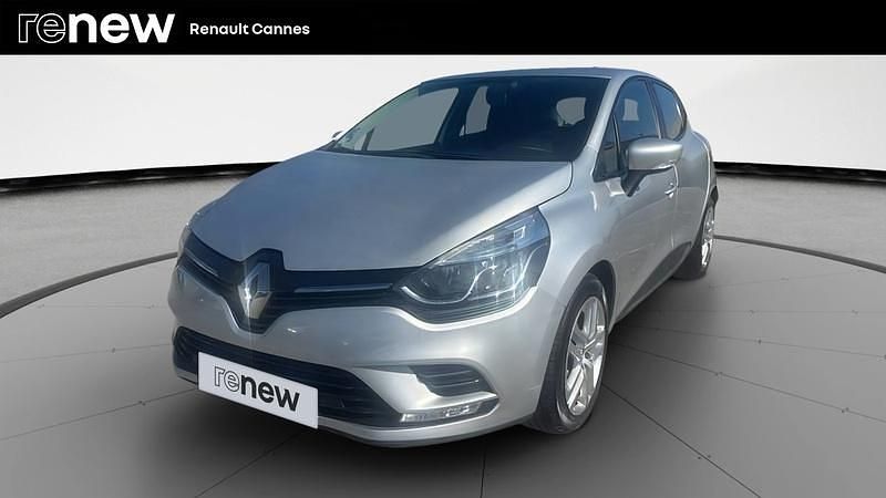 Gris Utilisé 2017 Renault Clio IV Zen Citadine | 9 999 € (Bon prix) - Image 1/4