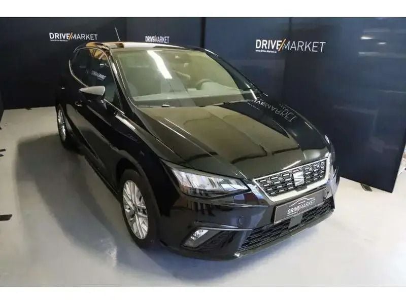 Noir Utilisé 2023 Seat Ibiza XCELLENCE Berline | 19 480 € (Prix juste) - Image 1/4