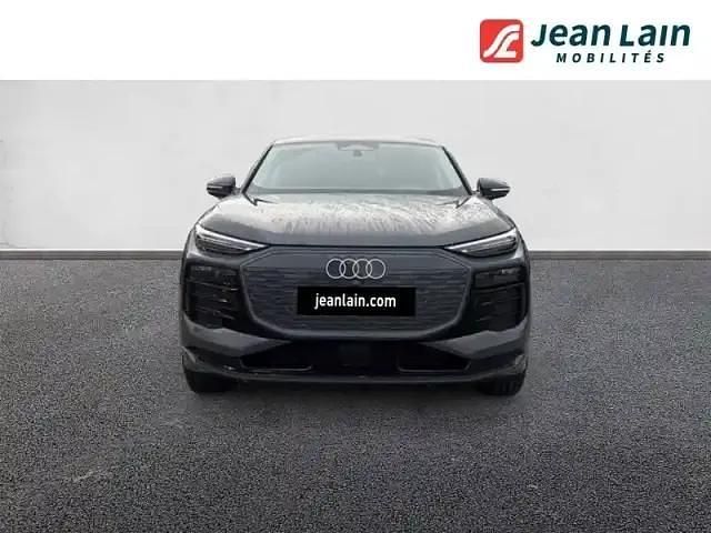 Occasion Audi Q6 Sportback e-tron Design 284 kW (387 ch) 2025 Gris magnétique SUV