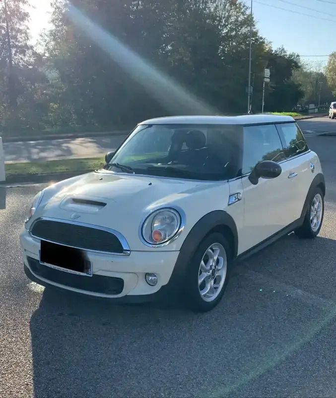 Utilisé 2011 Mini Cooper S Hatch Citadine | 9 360 € (Prix juste) - Image 1/4