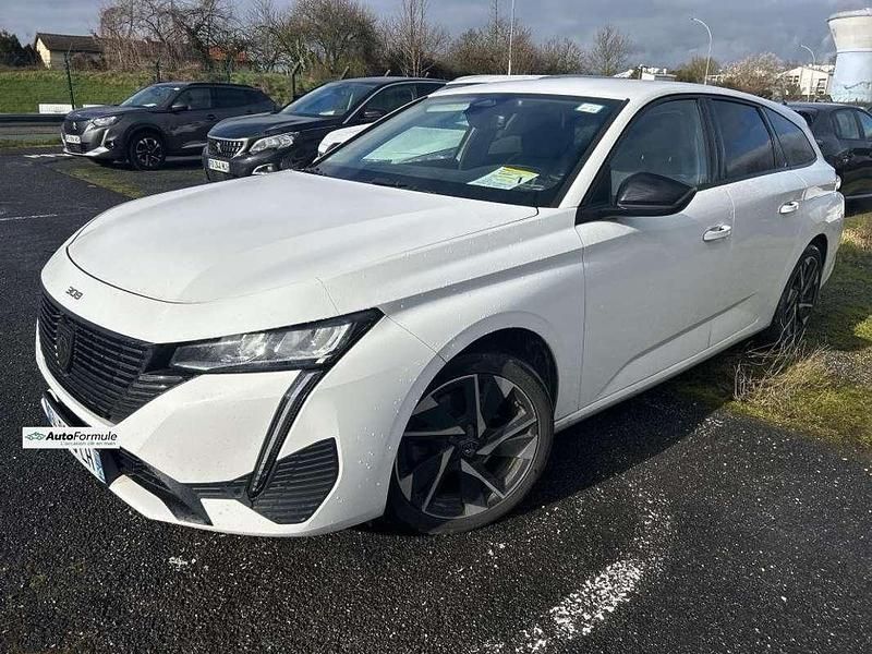 Occasion Peugeot 308 Allure 131 ch (96 kW) 2022 Blanc Break