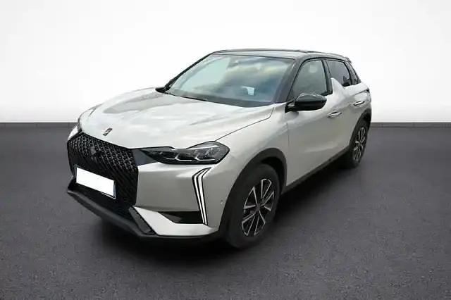 Gris Utilisé 2023 DS Automobiles DS3 Performance Citadine | 20 989 € (Super prix) - Image 1/4