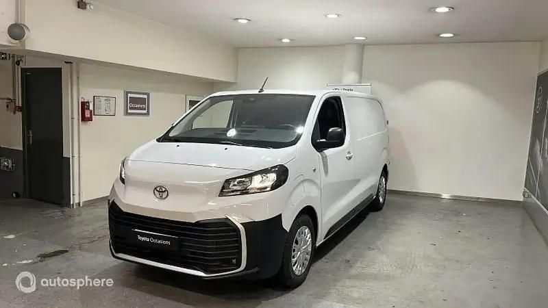 Blanc Nouvelle 2025 Toyota Proace Van | 36 990 € (Prix cher) - Image 1/4