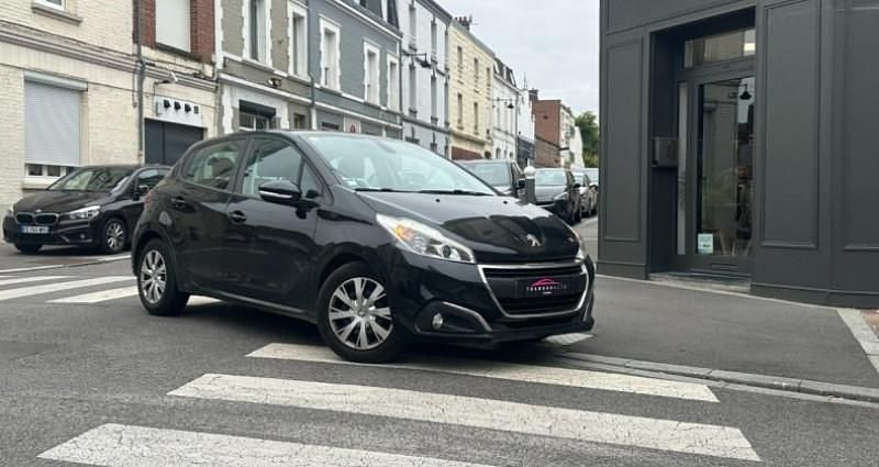 Noir Utilisé 2018 Peugeot 208 Active Citadine | 6 990 € - Image 1/4