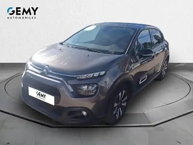 Gris platinium (métallisé) Occasion 2024 Citroën C3 PureTech Berline | 11 590 € (Prix juste) - Image 1/4