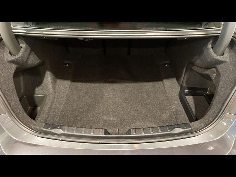 Image 3/4