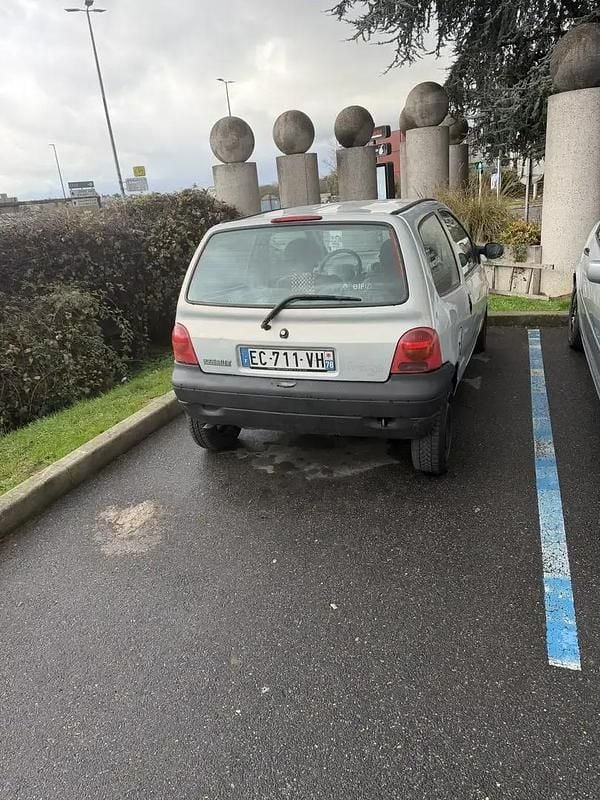 Utilisé 2004 Renault Twingo Authentique Citadine | 1 300 € (Bon prix) - Image 1/4