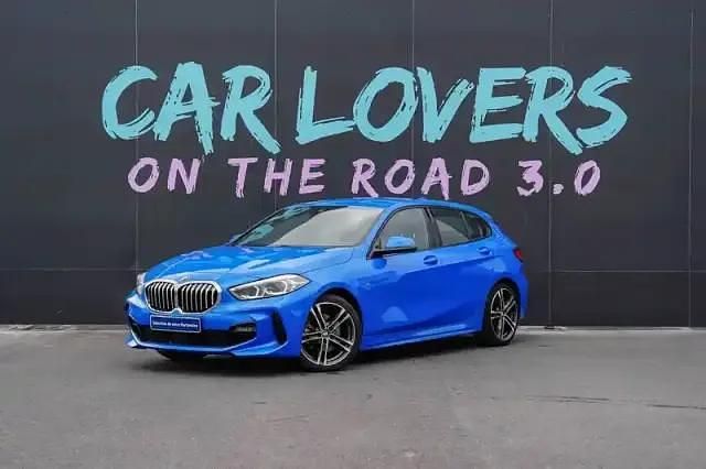 Misano blau metallic Utilisé 2022 BMW 118 Comfort Edition Citadine | 24 990 € (Bon prix) - Image 1/4