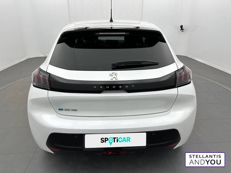 Occasion Peugeot e-208 Allure 100 kW (136 ch) 2022 Blanc Citadine